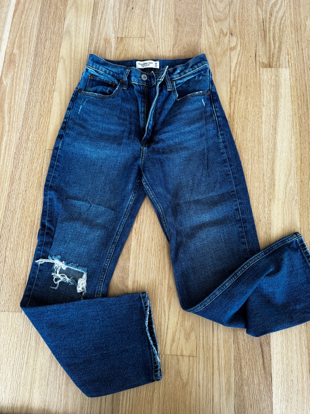 Abercrombie & Fitch Women's Dark Blue Straight Leg Jeans